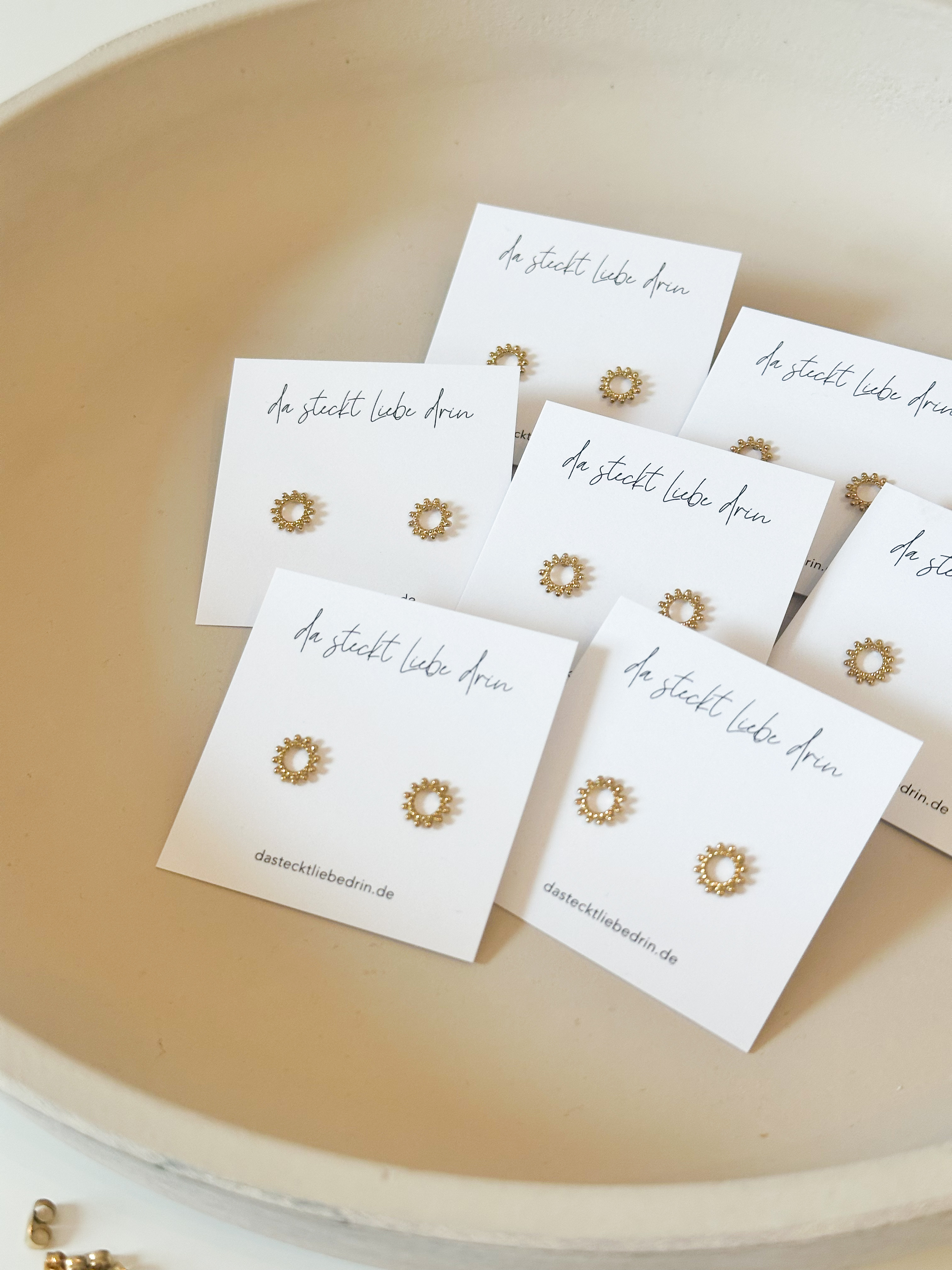 SUNNY OHRSTECKER GOLD